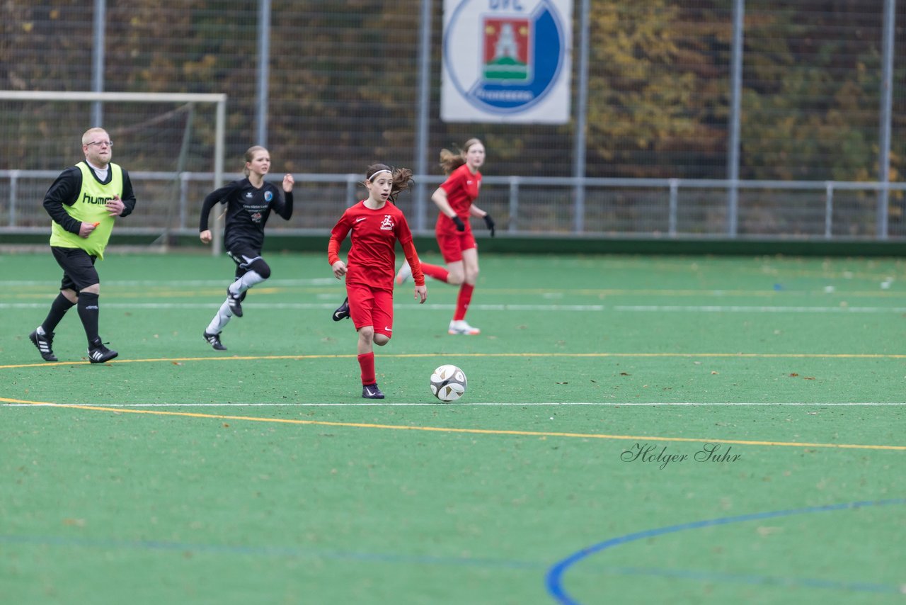 Bild 317 - wCJ VfL Pinneberg - Eimsbuettler TV : Ergebnis: 0:3